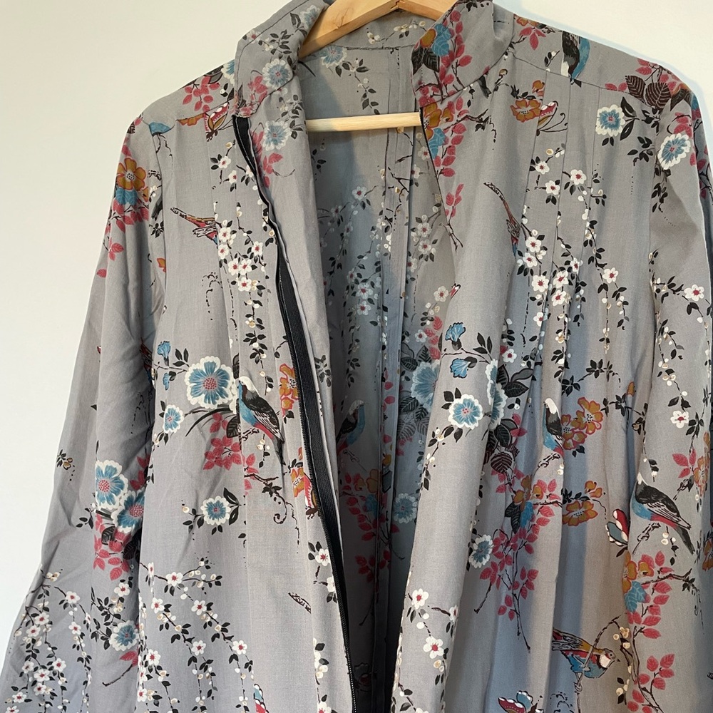 Vintage hand made Floral Gray Kimono/housedress